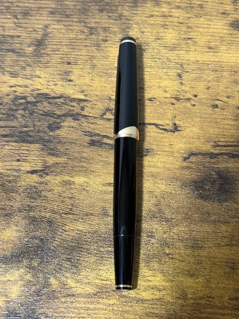 未使用に近い　1960年代　モンブラン　14 万年筆 18金　ゴールド　細字