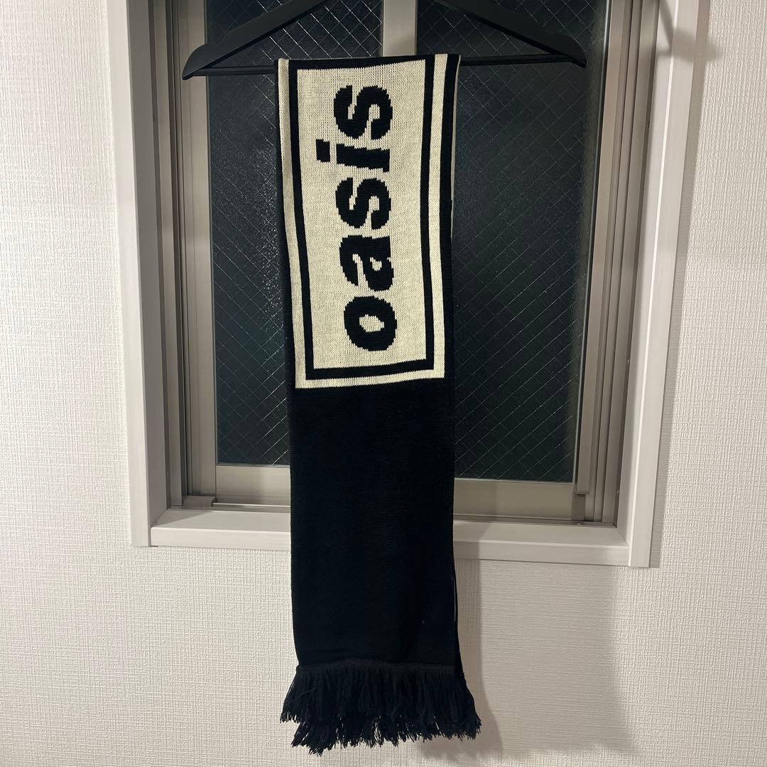 限定】オアシスlive '25 フットボールマフラー - メルカリ