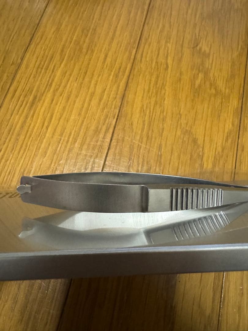 ADA scissors spring