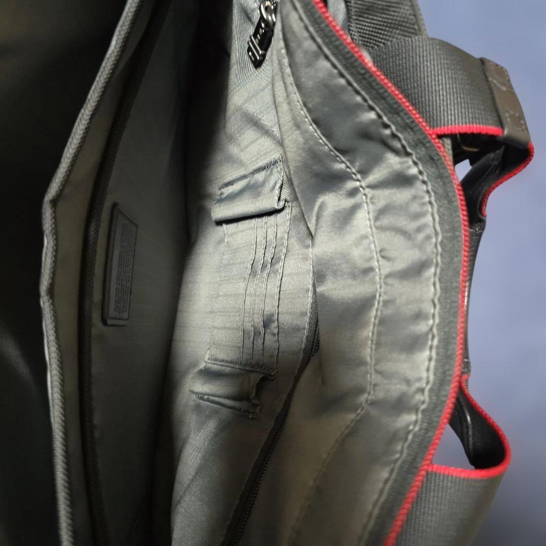 TUMI トゥミ コンパニオントート バッグ223119DR4 ブラック レッド