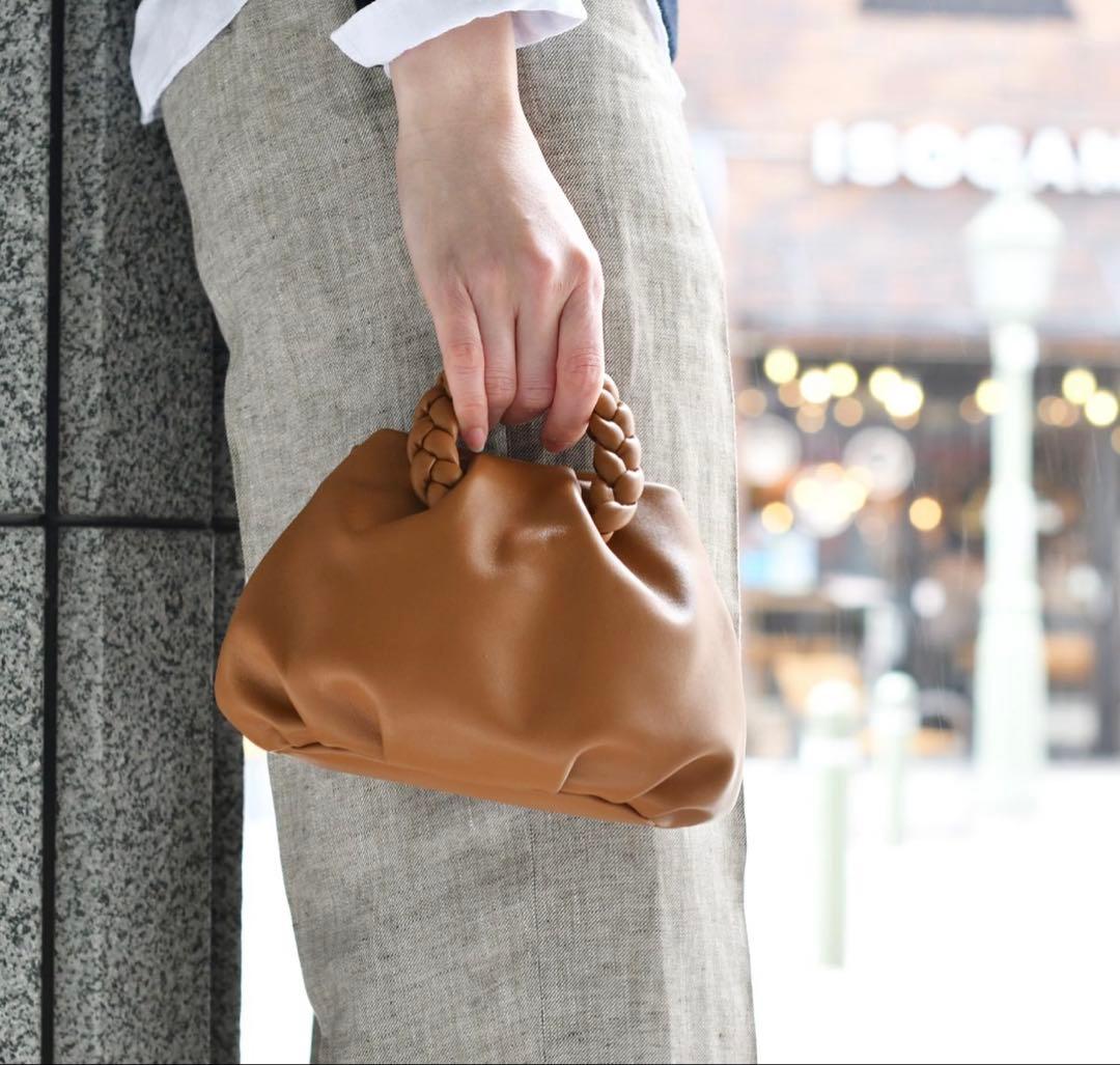 未使用　HEREU ヘリュー Bombon ボンボン 2way ショルダーバッグ