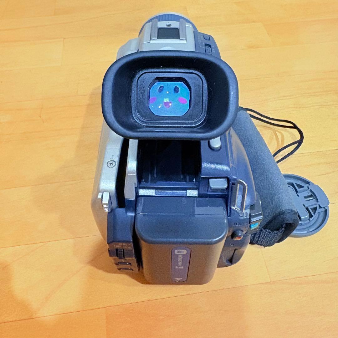 SONY DCR-TRV18ビデオ　カメラ　ハンディカム　ソニー