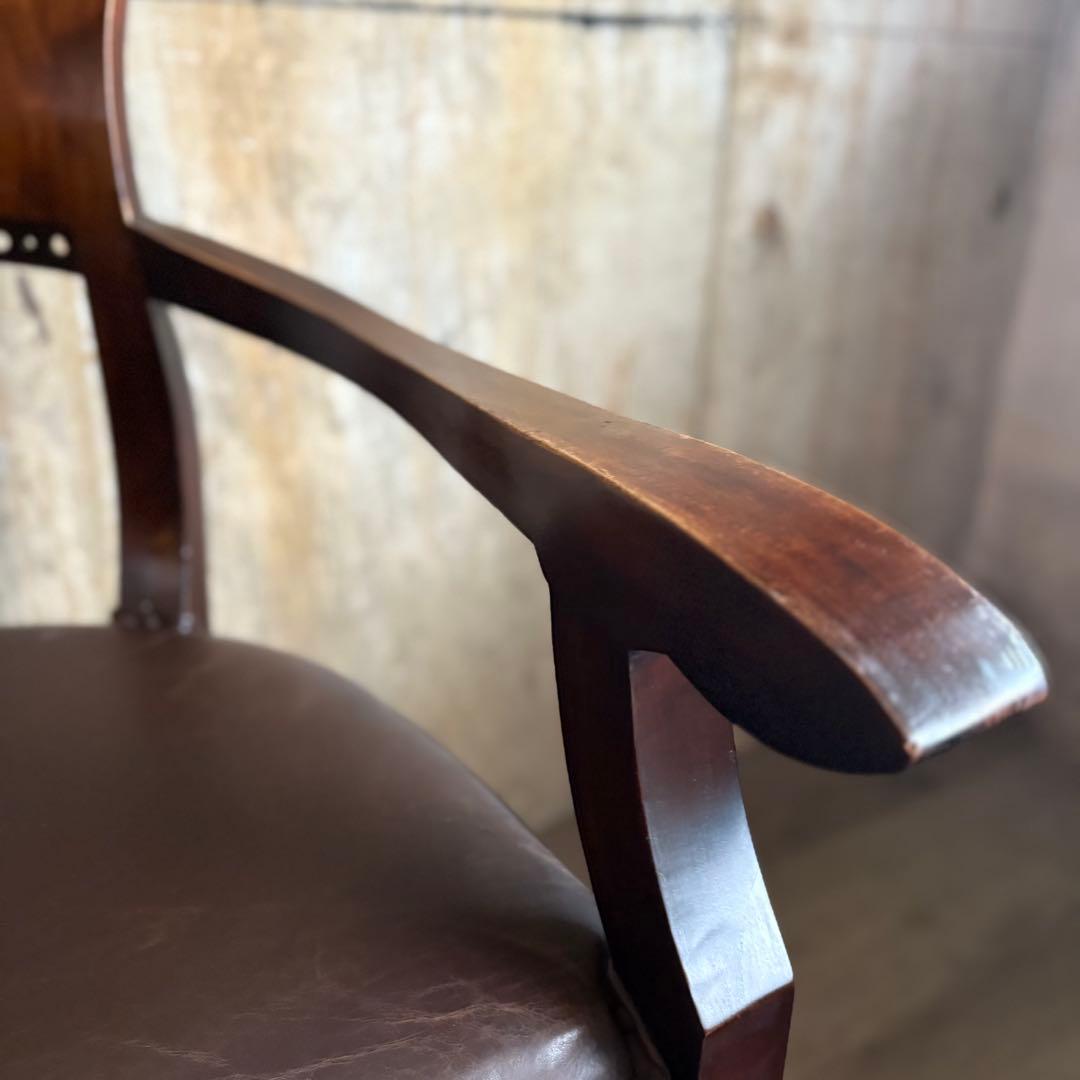 エスニックスタイル レザーシート アームチェア ヴィンテージ ① 洗練