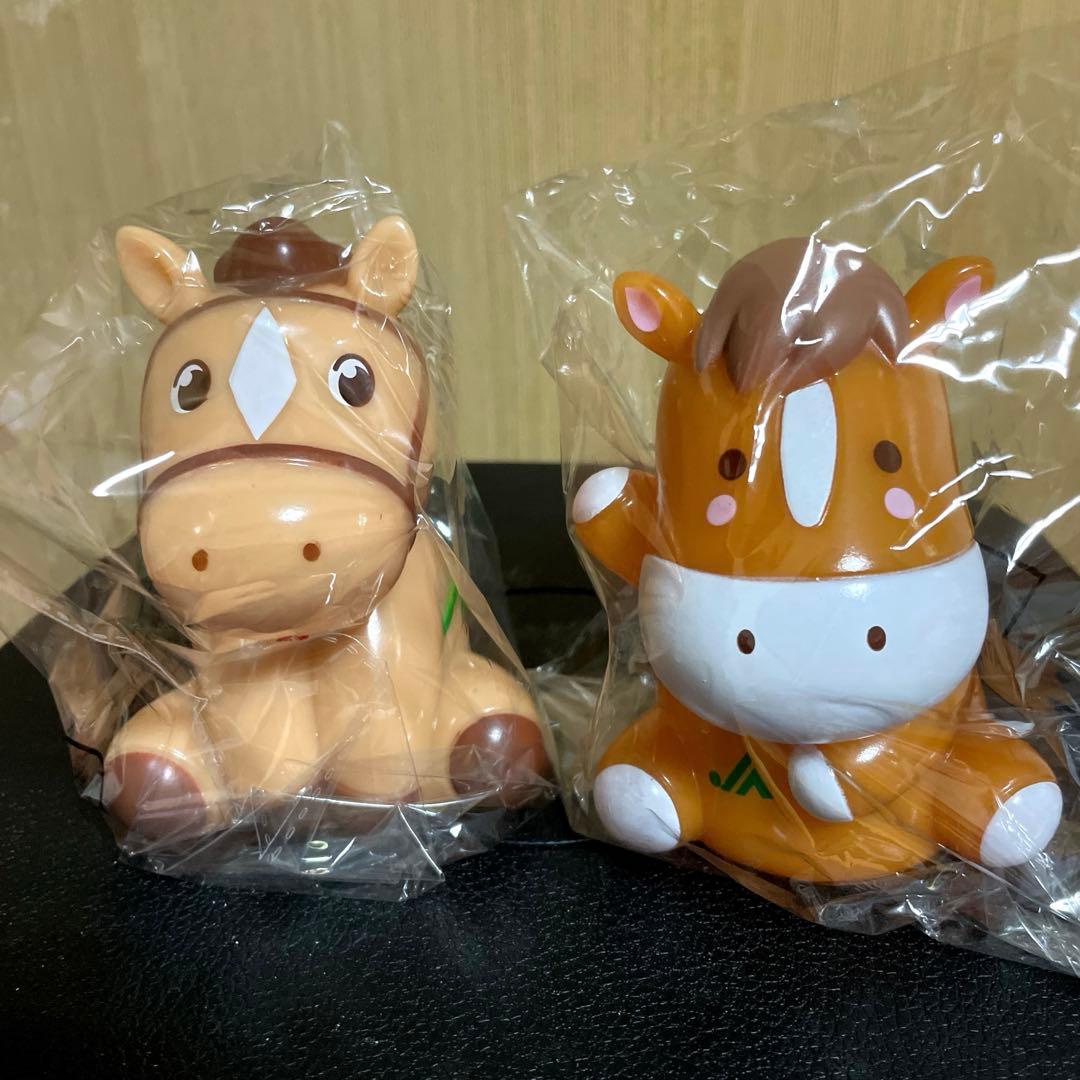 JA 貯金箱 2026年 午年 かわいいウマ 2種類セット 【非売品】 - メルカリ
