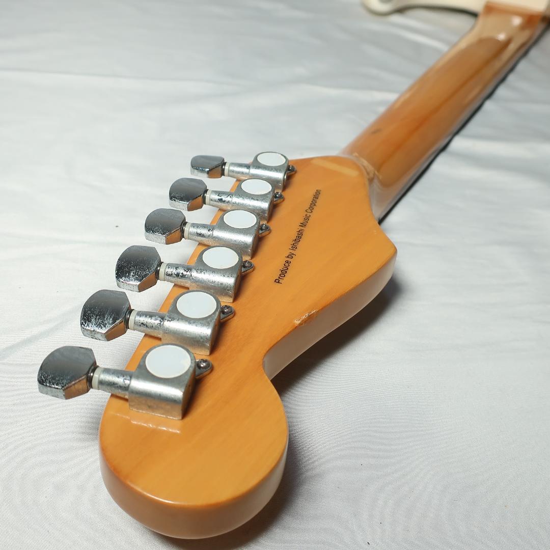Mavis ストラトタイプ エレキギター ホワイト Ishibashi楽器