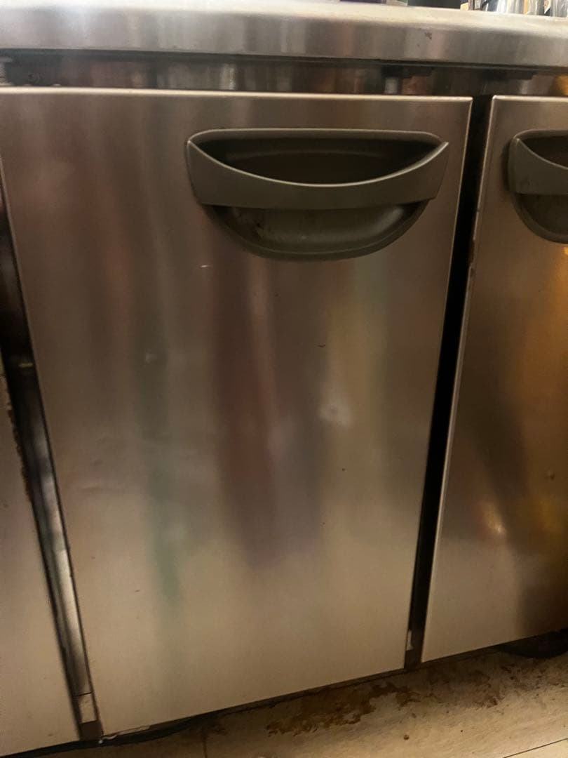 【引越しにつき急処分求】ホシザキ 業務用冷蔵冷凍庫 180L