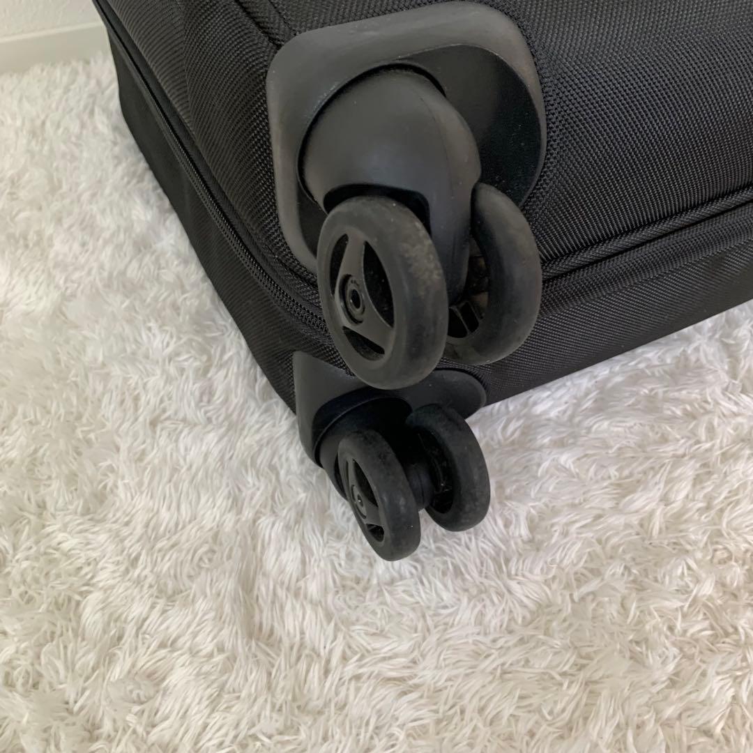 極美品 付属品多数 Samsonite PCバック ポーチ付 キャリーバッグ