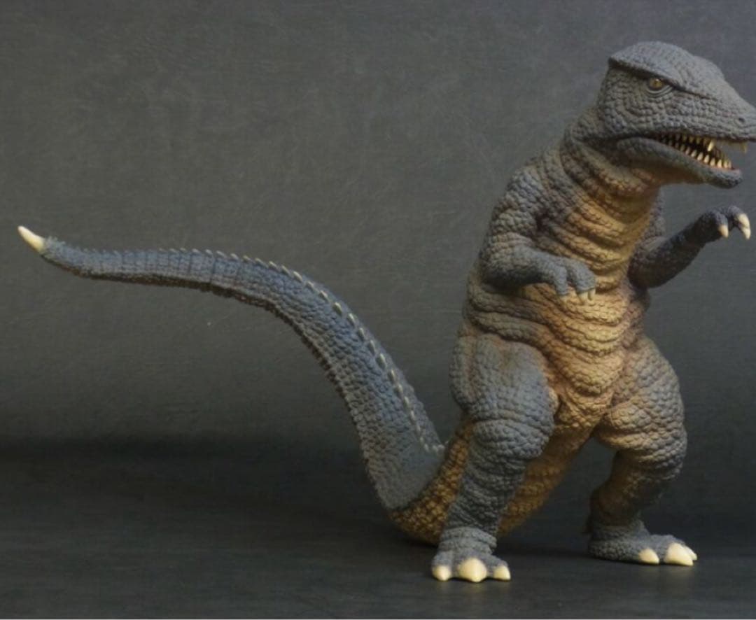 [激レア] 怪獣総進撃 50周年記念 50個限定　怪獣11体セット