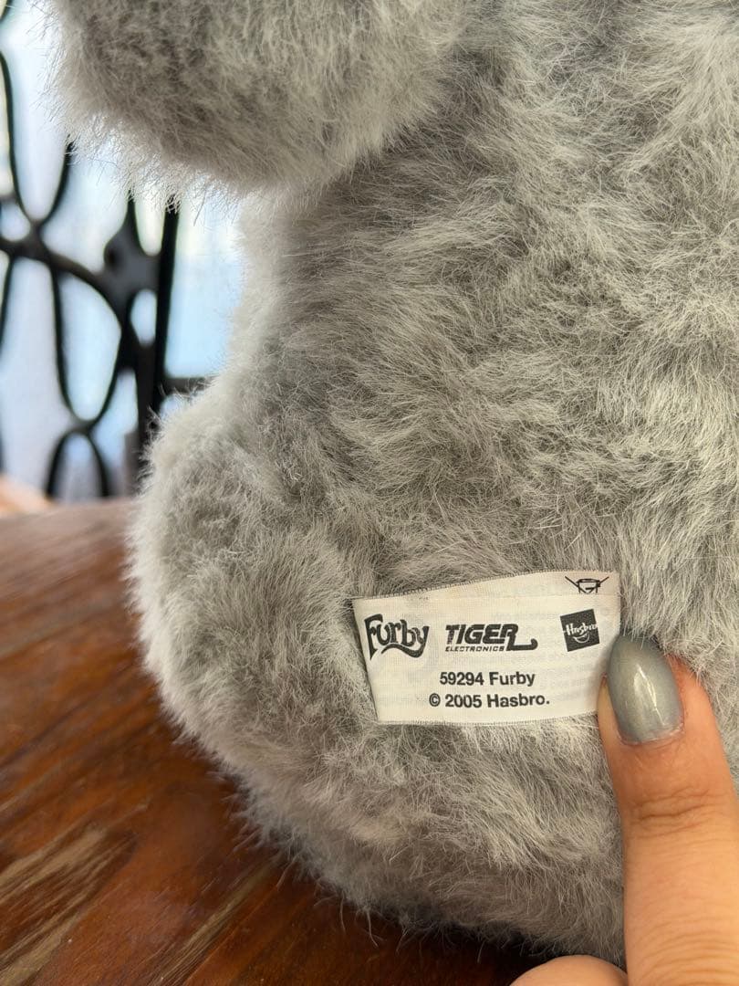 稼働品】ファービー2 クラウディピーチ ブルー目 ドイツ語 2005 - メルカリ