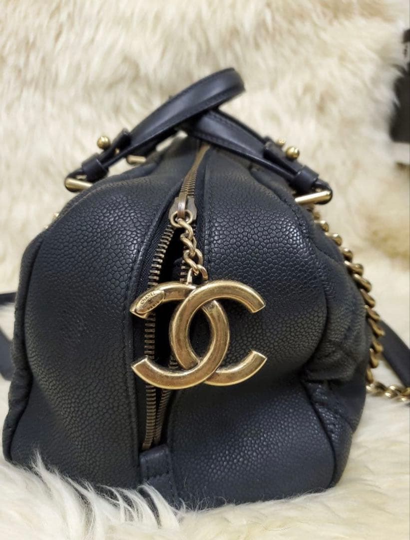 CHANEL キャビアスキン　2wayショルダーバッグ