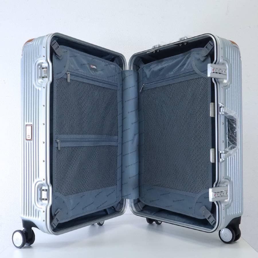 値下げ中 展示品 スイスミリタリー スーツケース 24インチ 64L シルバー
