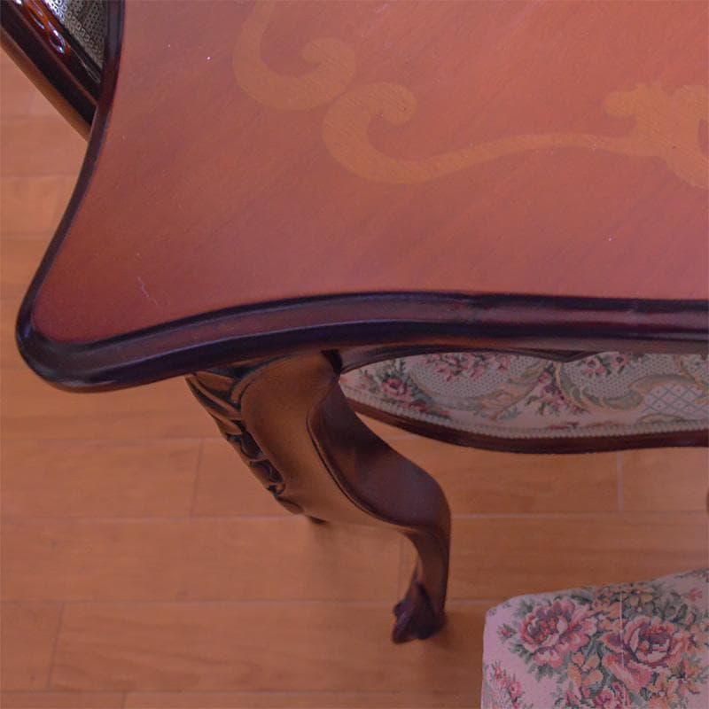 新品　マホガニー テーブル 食卓机 四角 花柄　135cm 保護カバーサービス中