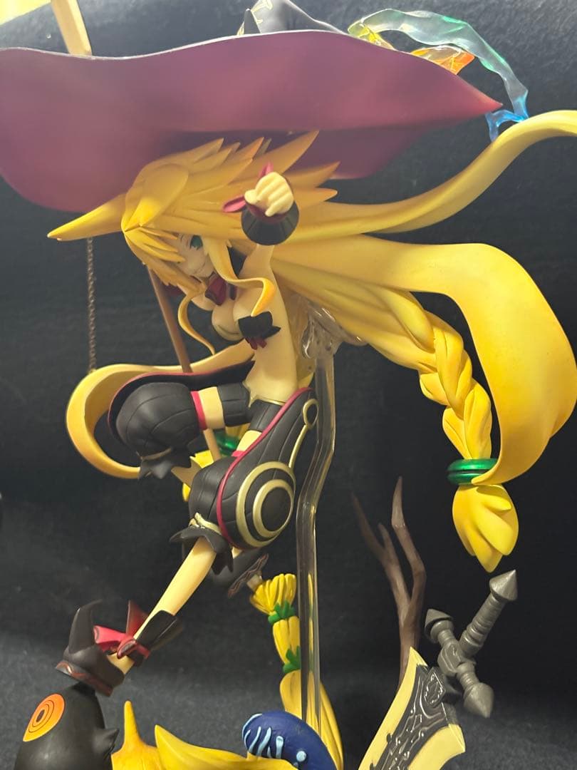 魔女と百騎兵 沼の魔女 メタリカ 1/8スケール フィギュア 魔女と百騎兵