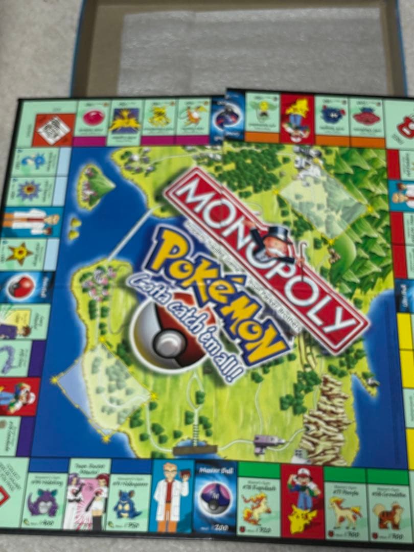 希少　ポケモン モノポリー コレクターズエディション