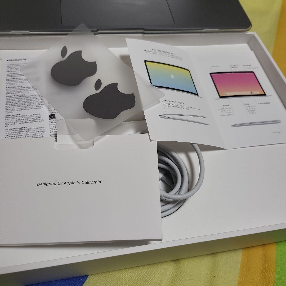 末使用に近い!! Macbook 13