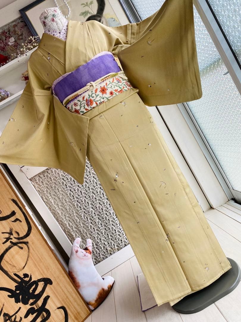 さとよ様❤️単衣 正絹 江戸小紋に小花柄】 - メルカリ