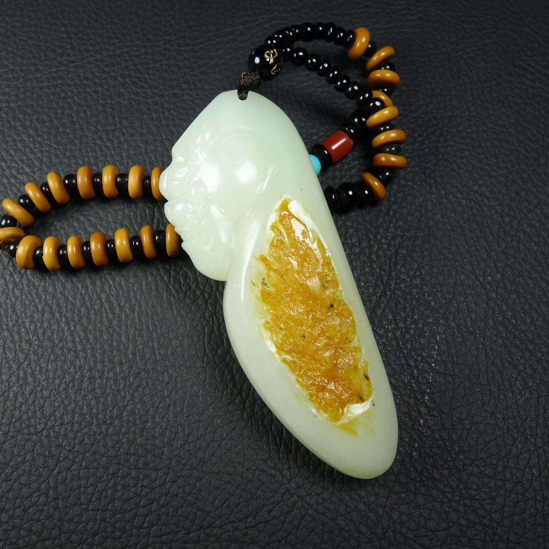 本玉 貴重な新疆産和田玉 天然石 極細工 中国玉彫刻 霊獣 鑑賞根付