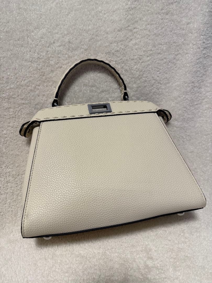 本革アイボリー レザー ハンドバッグ