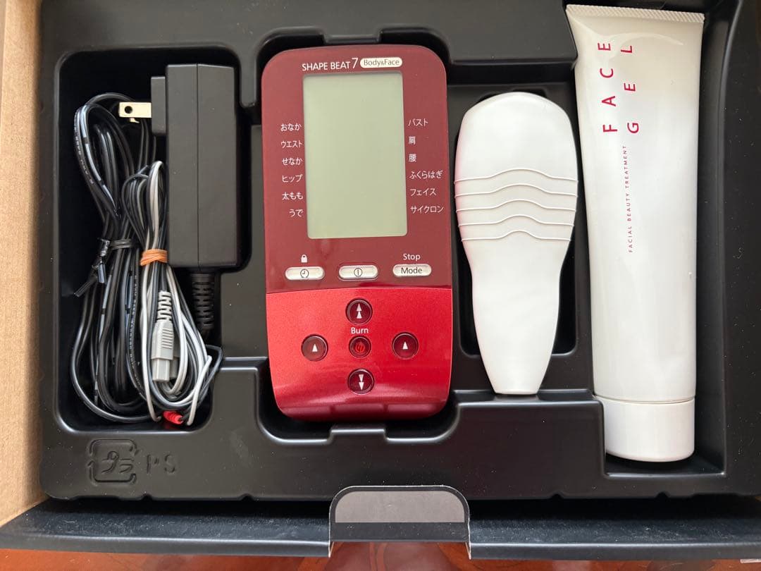 シェイビートSHAPE BEAT 7 Body&Face EMS - メルカリ
