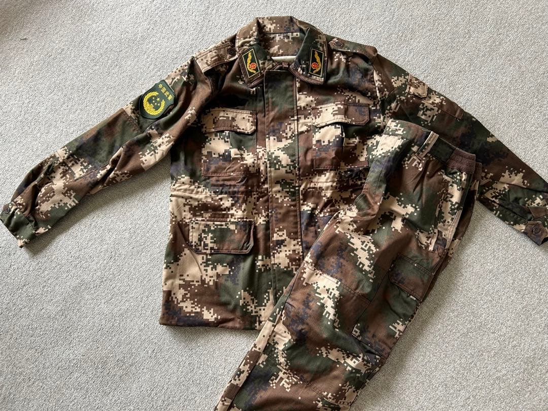 中国軍07式装備セット