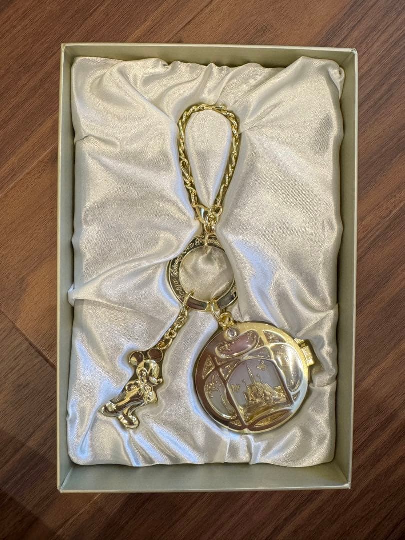 グランドシャトー宿泊特典 バインダー アルバム帳 ファンタジー