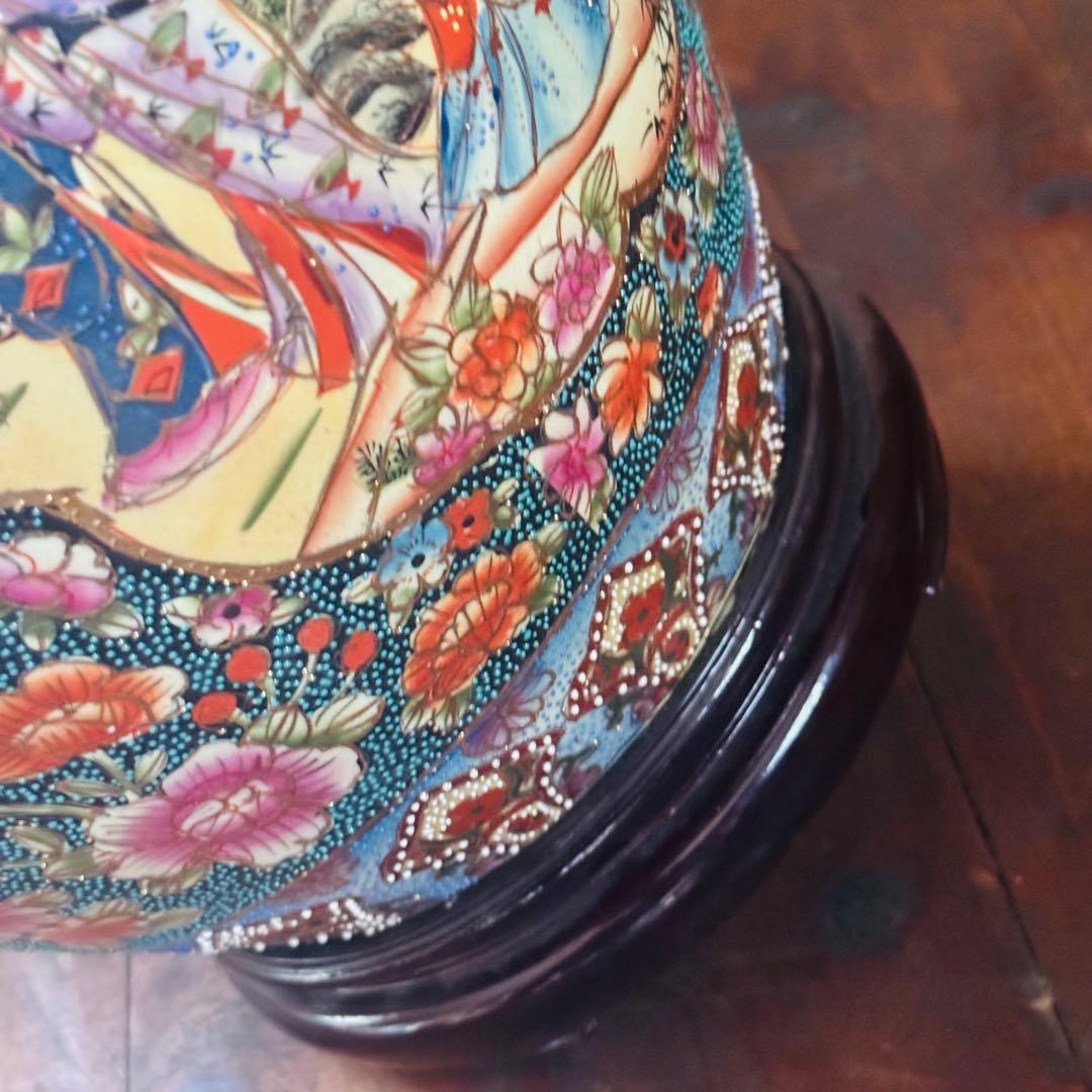 輸出薩摩 豪華絢爛 薩摩焼 金襴手遊女図 卵型置物 床飾物 古美術