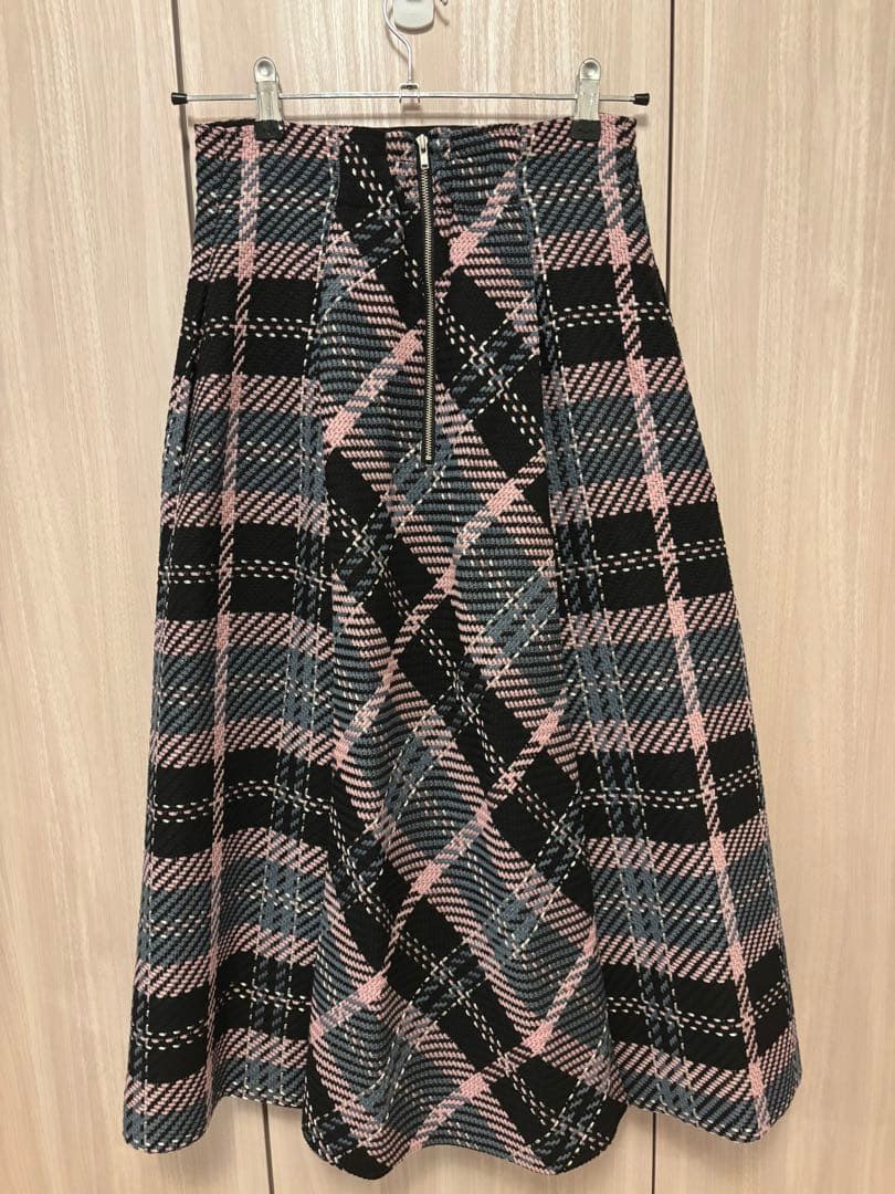 【美品】SNIDELロービングチェックロングスカート01