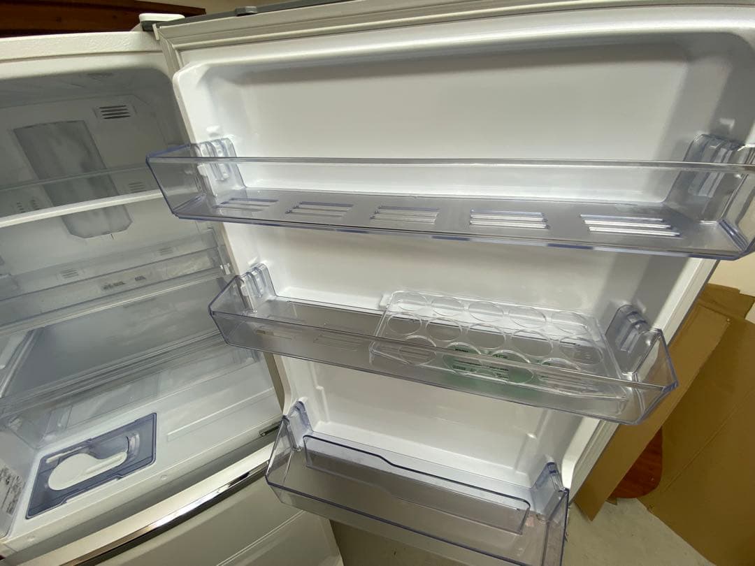 三菱 ノンフロン冷凍冷蔵庫 335L MR-C34E-W 2020年製