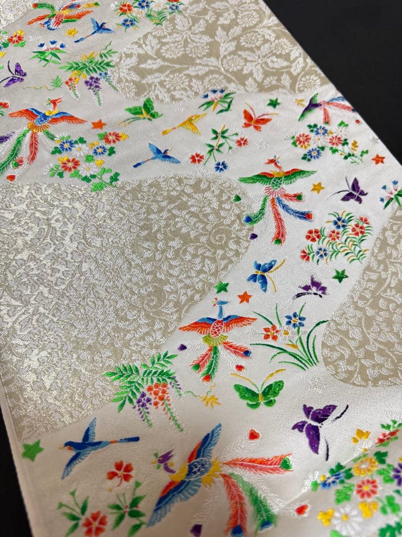 銘品美品】西陣老舗機元「植山茂八織物」白地 唐織刺繍 紋織「