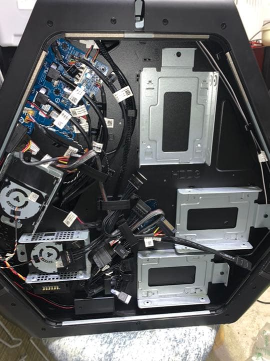 DELL ALIENWARE AREA-51 プレミアム VR R5ジャンク