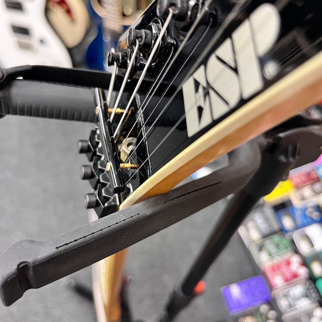 【10338】 ESP King V フライング V 変形 角タッチアップあり