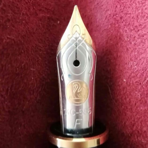 逸品 ペリカンスーベレーンM400 高い人気を誇るボルドー ギフト