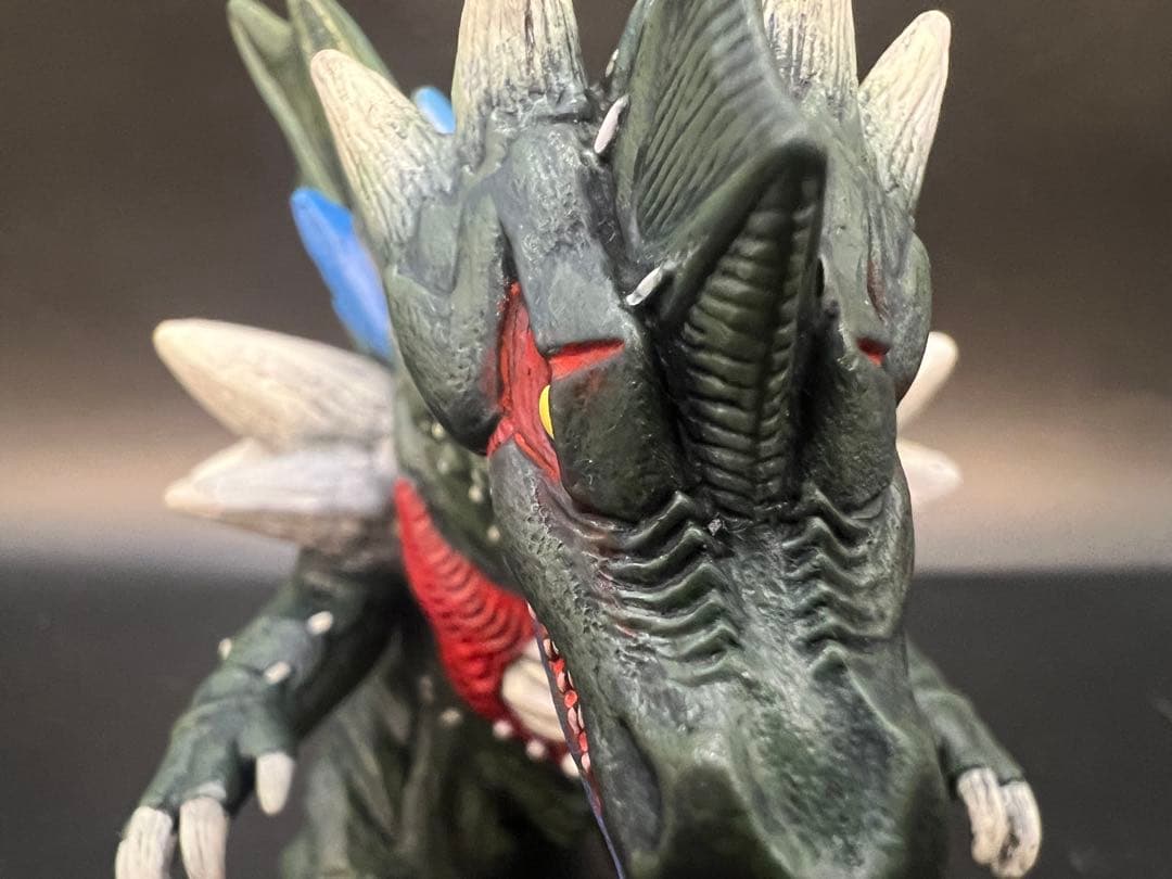 ◾️ガイリュウガ◾️ウルトラ怪獣シリーズ◾️リペイント完成品