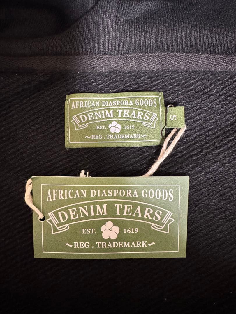 トップス DENIM TEARS Cotton Wreath Zip Hoodie