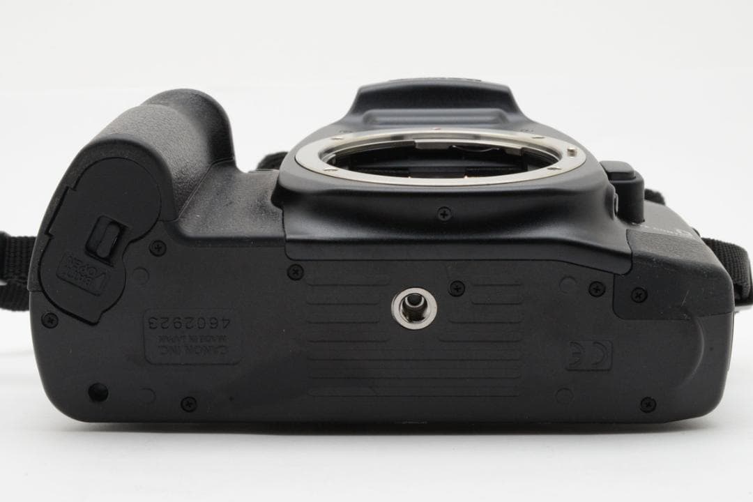 Q2119】Canon EOS 7 一眼レフカメラ キャノン イオス ボディ