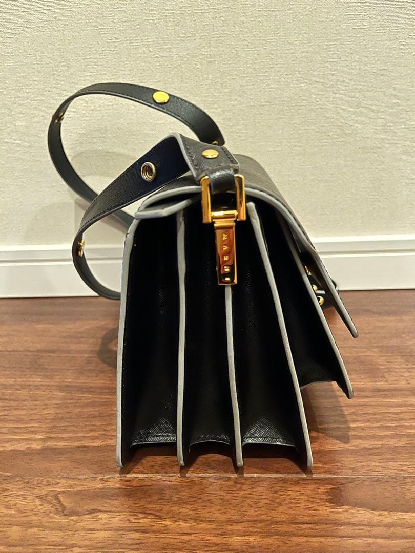 MARNI トランク ブラック