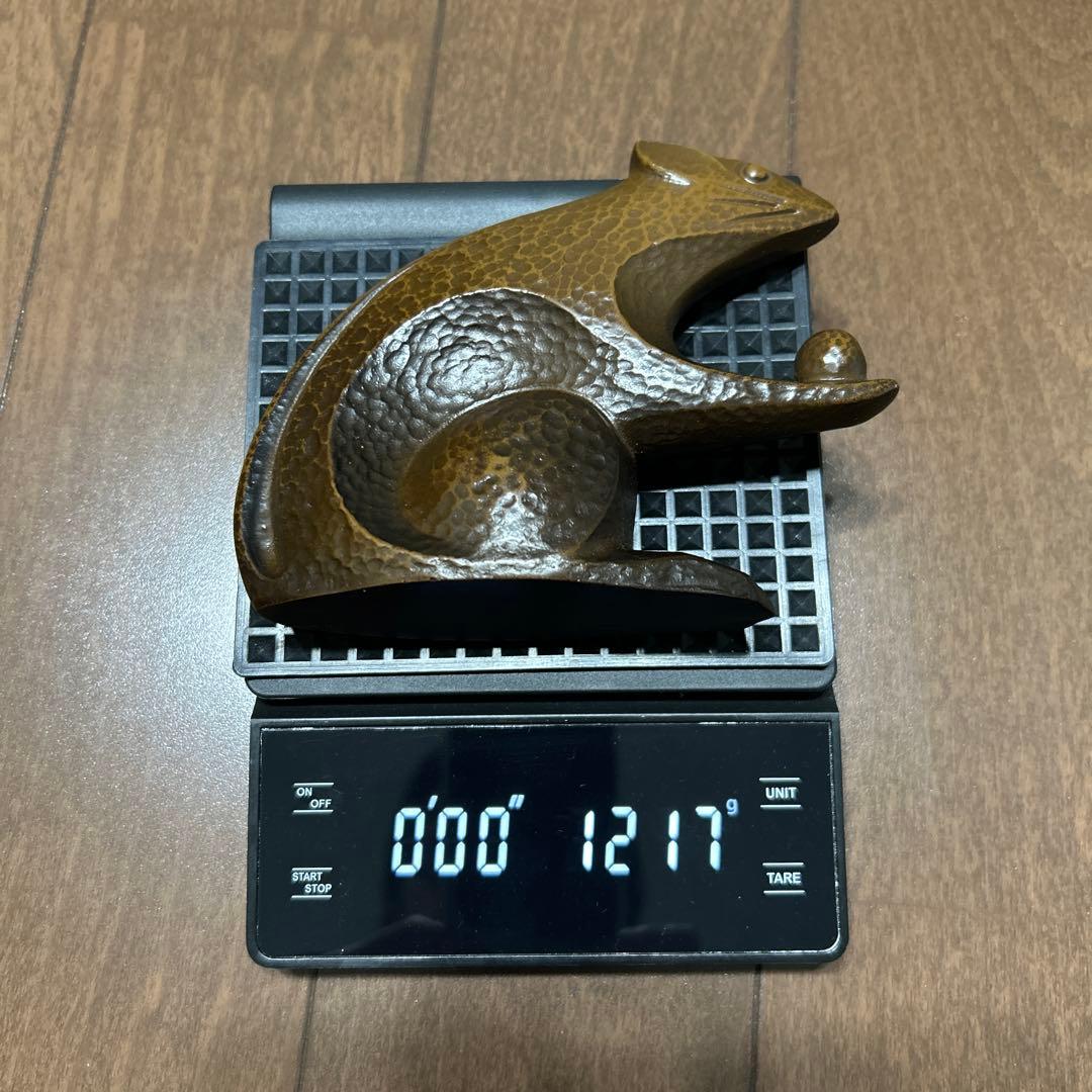 宝珠子置物 金属製ネズミの置物 木箱付き 約14cm