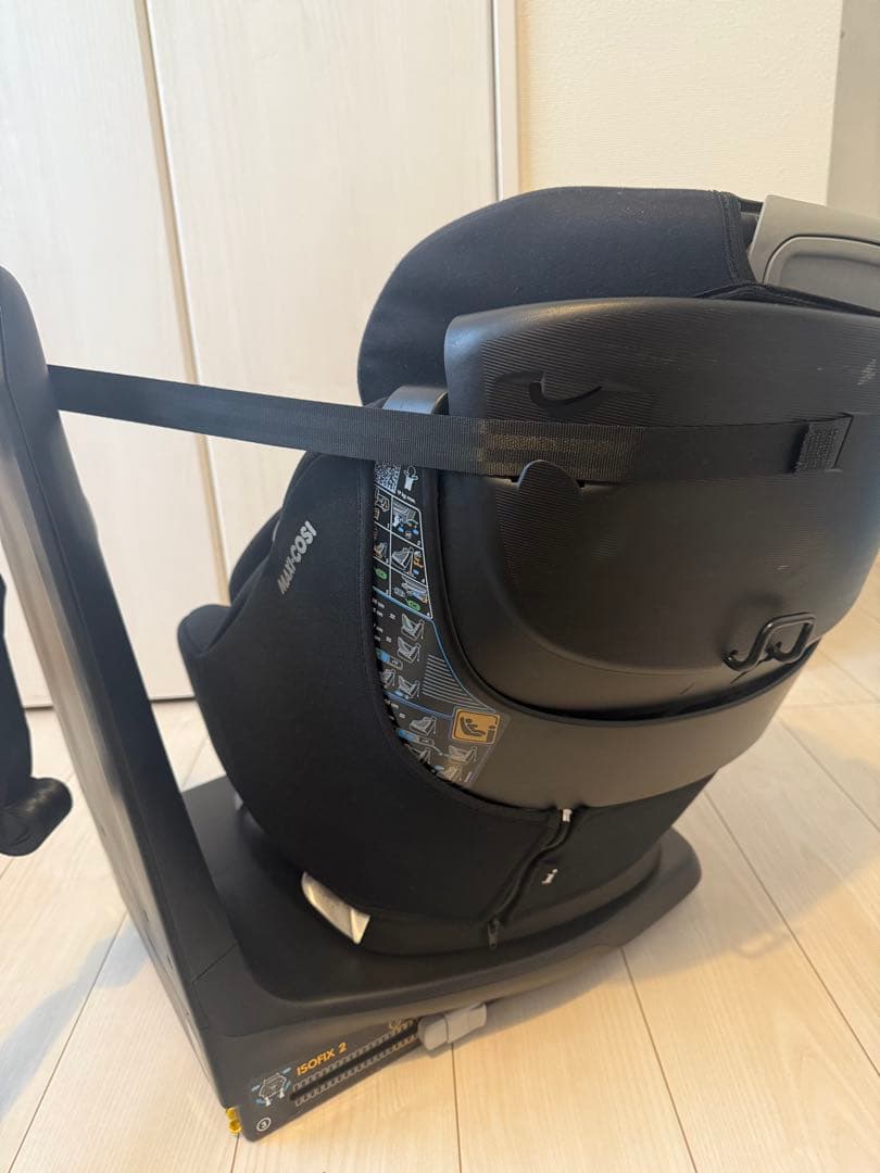 MAXI-COSI AxissFix Plus チャイルドシート ブラック