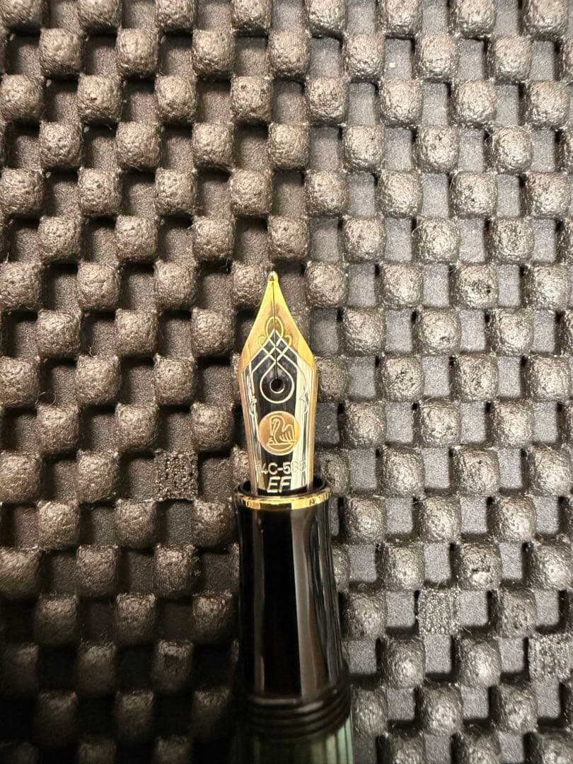 【即日発送】ペリカンM300、ケース、インク、箱付き