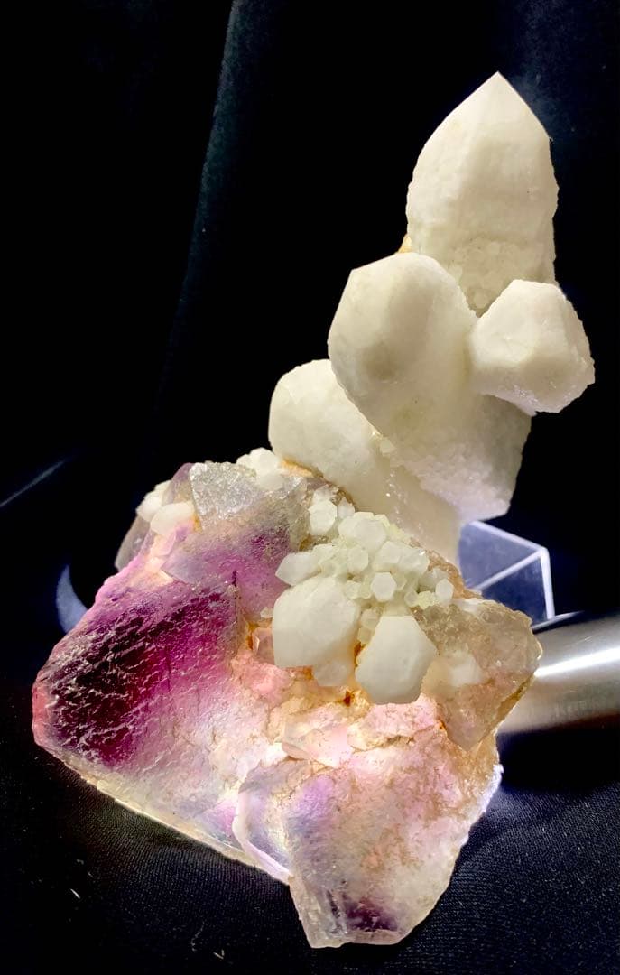 超希少品・大サイズ】八面体蛍石＆キャンドルクォーツ 共生鉱物