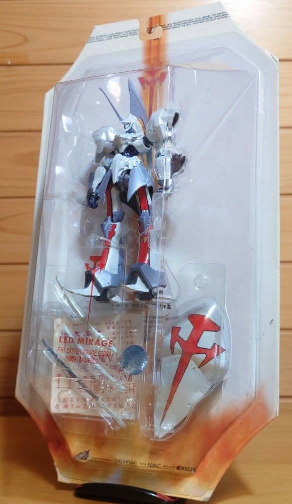 海洋堂 THE FIVE STAR STORIES レッドミラージュ 白 新品