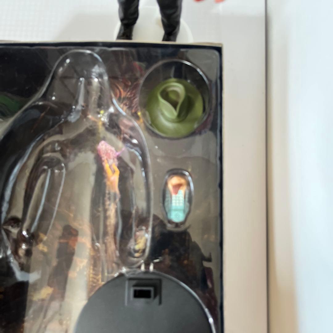 エルム街の悪夢　フレディ　サイドシヨウトイ製　　2004年