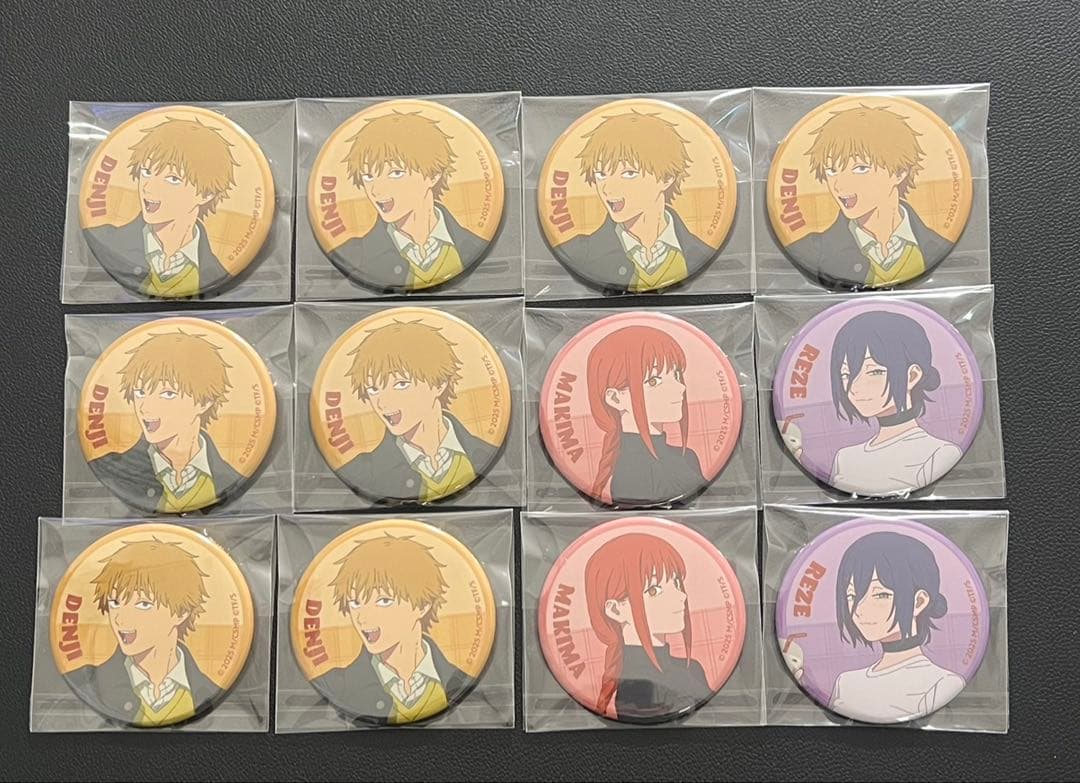 チェンソーマンカフェ 缶バッジのデンジ マキマ レゼ 12個セット