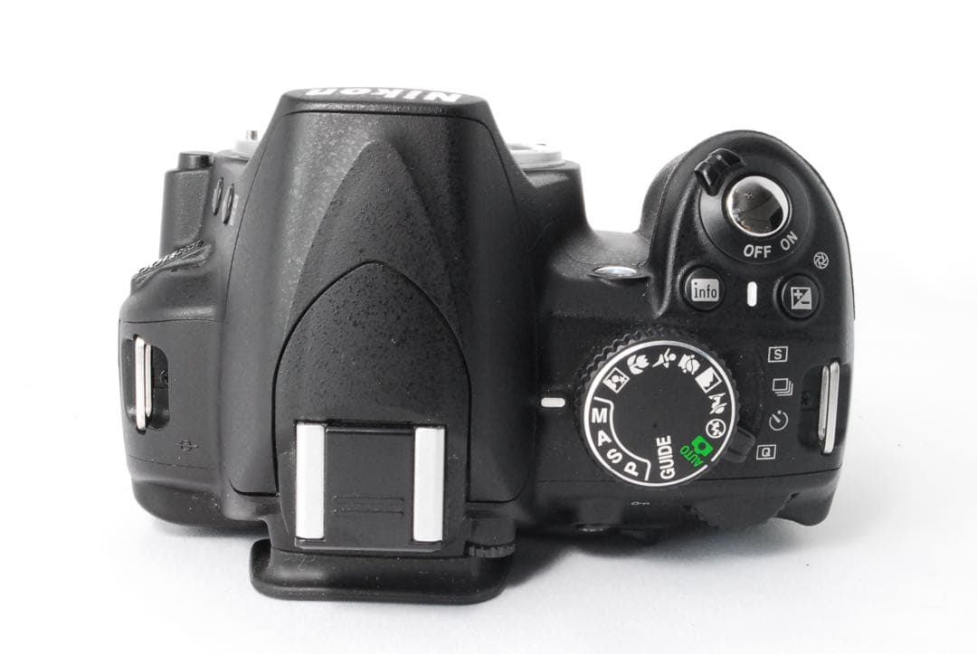 Nikon D3100 レンズセット❤️スマホ転送❤️手ぶれ補正搭載❤️一眼