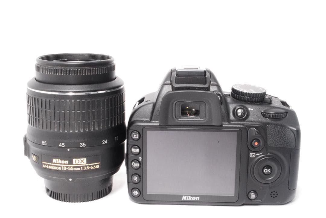 Nikon D3100 レンズセット❤️スマホ転送❤️手ぶれ補正搭載❤️一眼
