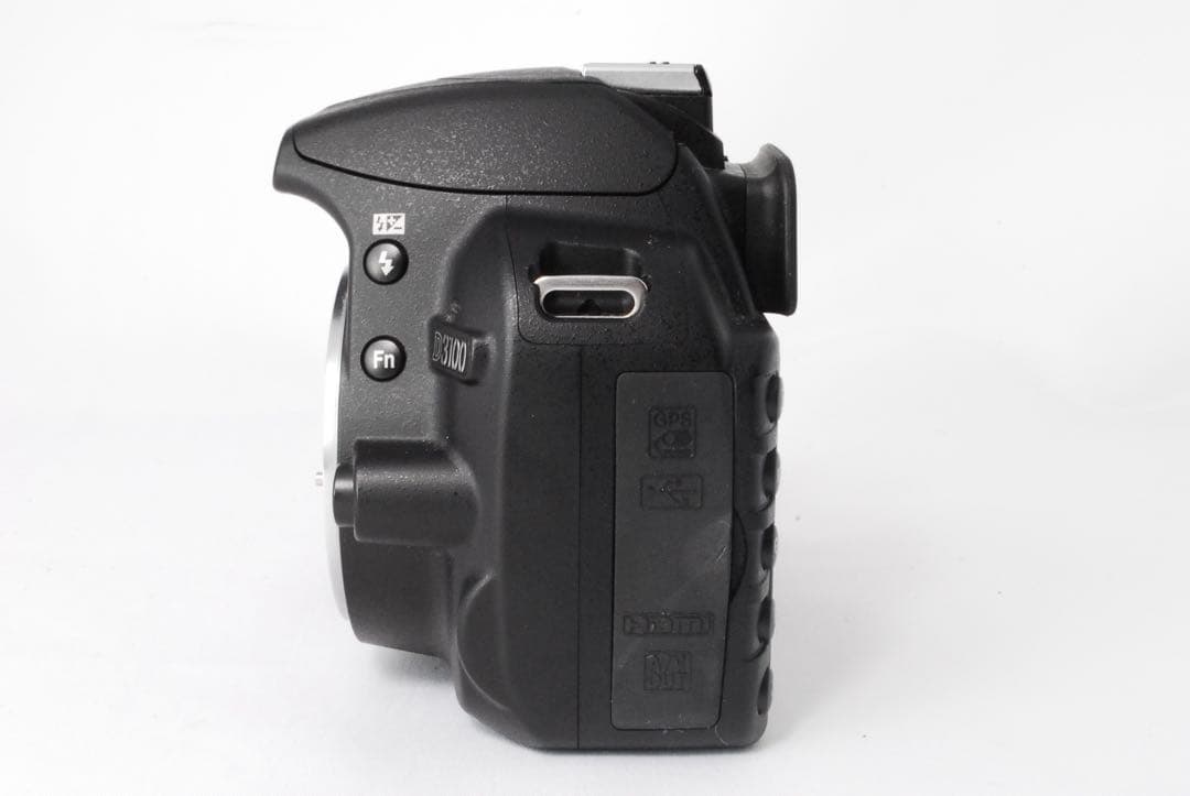 Nikon D3100 レンズセット❤️スマホ転送❤️手ぶれ補正搭載❤️一眼