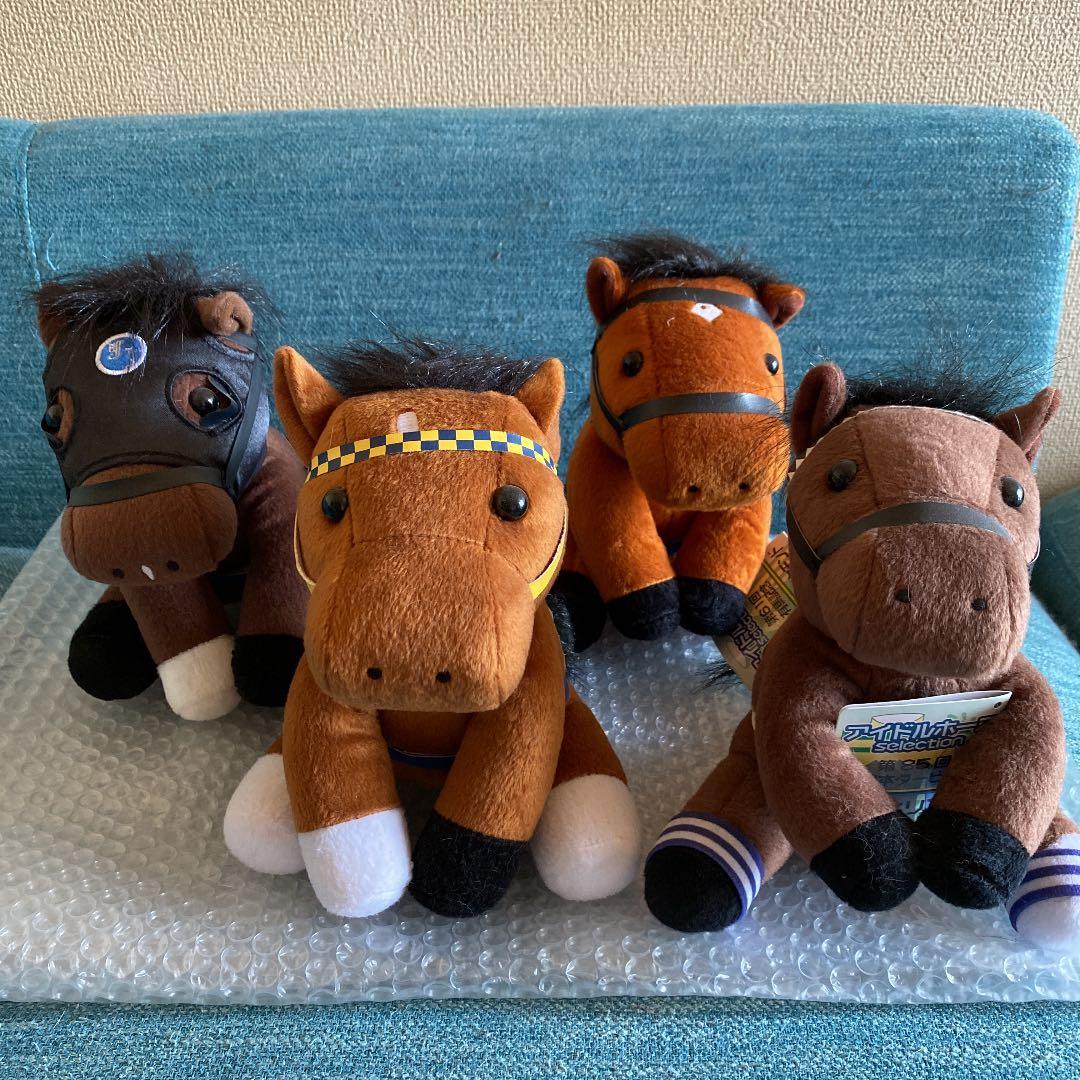 JRA アイドルホース 4体セット 4体セット】アーモンドアイ アイドル