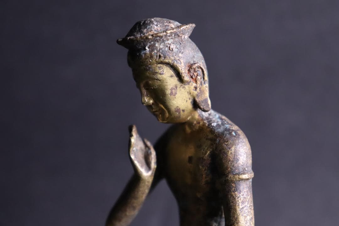 朝鮮仏教美術 銅製鍍金 弥勒菩薩半跏思惟像 11.5㎝ 時代古玩