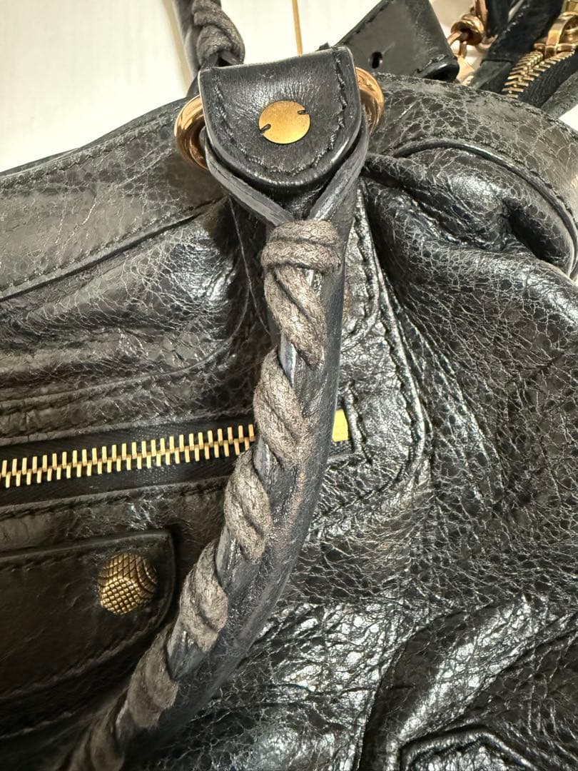 バレンシアガ　ジャイアント