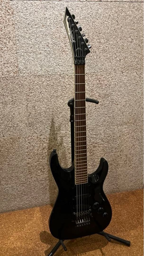 【グラスルーツ】ホライゾン（ストラトキャスター）　※弦、ギタースタンド付